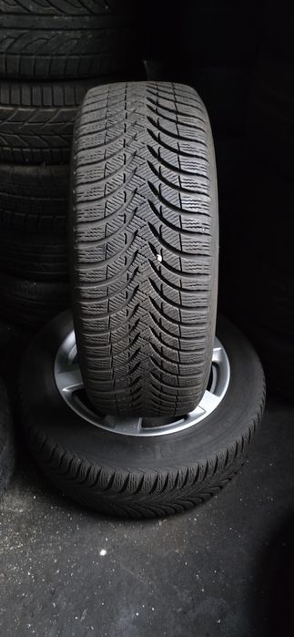 Гуми 2бр 225/55/17 - 1бр  - 79лв