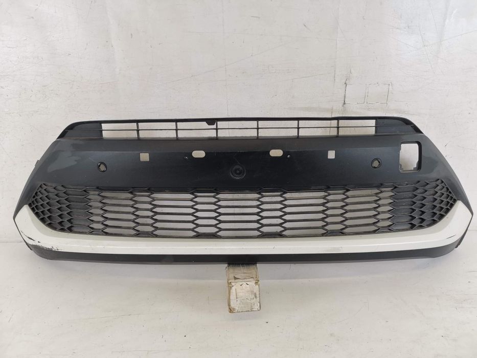 Тойота С-ХР / Toyota C-HR 1 [фейслифт] [ - ] Оригинална предна решетка