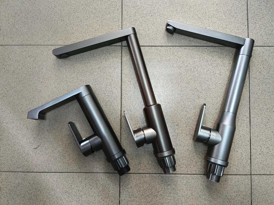 Смесител за кухня луксозен стоящ нисък и висок