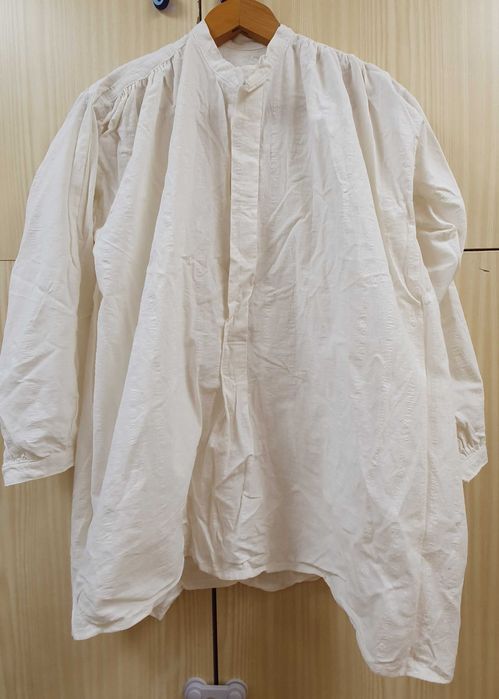 Битови, народни ризи за носия, автентични