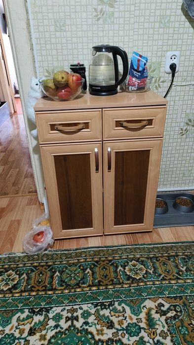 Продам тумбу за 15000