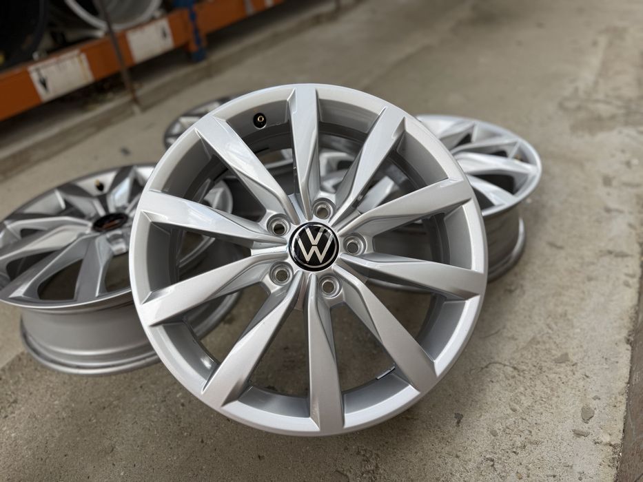 Set 4 jante originale VW Golf 6 7 8  Dijon R17"  – 5G0601025K – 6Jx17 ET48 – 5x112 – 57.1 mm
