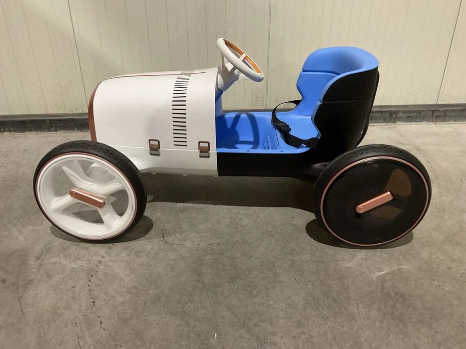 Електрическа кола Mercedes