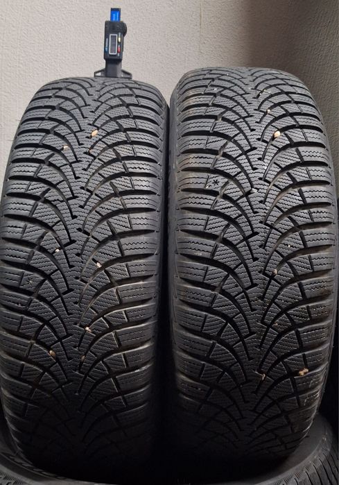 КАТО НОВИ! 2бр 205 55 16 Goodyear ultragrip 9 +