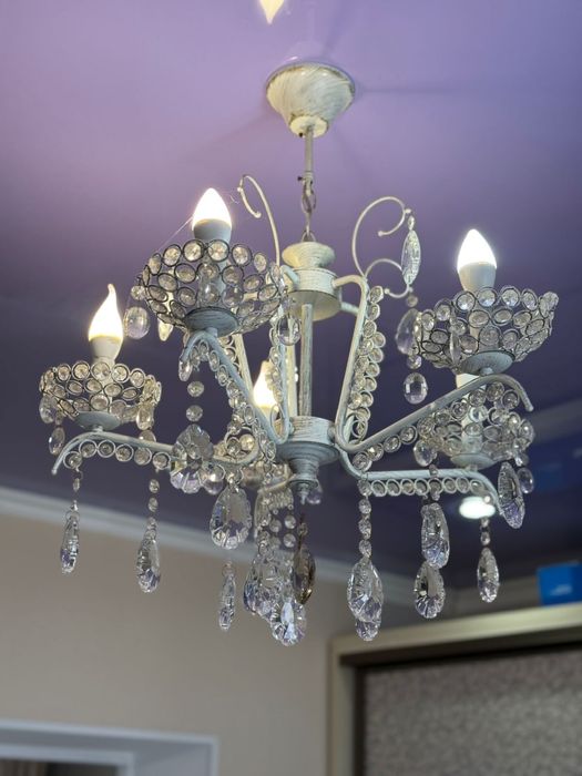 Люстра для спальный, серый