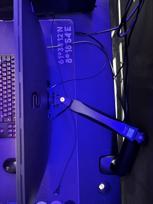 Продам пк почнти новая