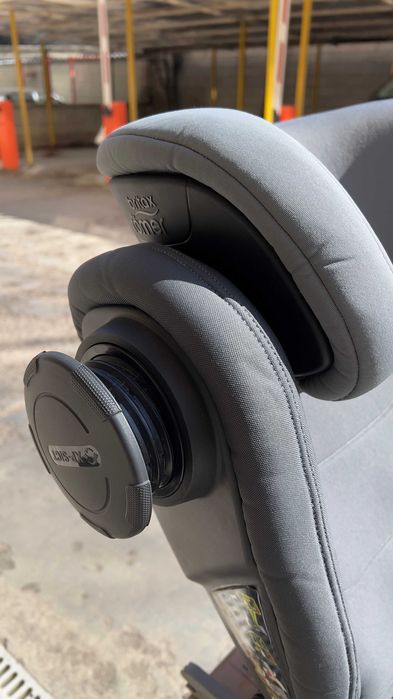 Детско столче за кола висок клас Britax Romer KIDFIX III M 15-36 кг