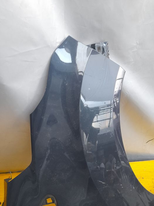 Калник десен Ford B-Max 200лв