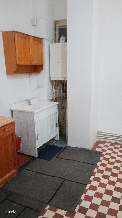 Apartament Nemobilat Spatios Metrou Universitate