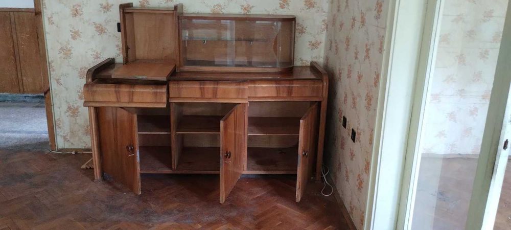 Салонен бюфет старинен