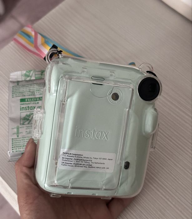 Instax mini 12 в зеленый
