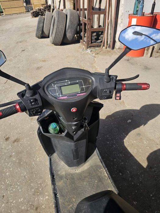 Електрически скутер