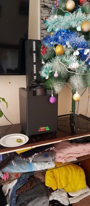 Сабвуфер продам срочно