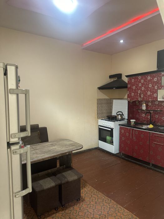 Когон шахарда участка тезда сотилади. городда( мостдан у томонда)