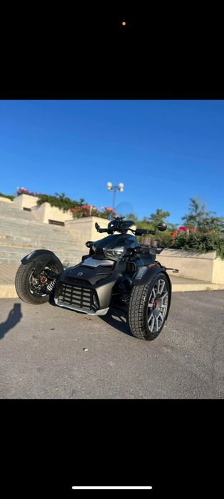 Продавам Can AM Bombardier