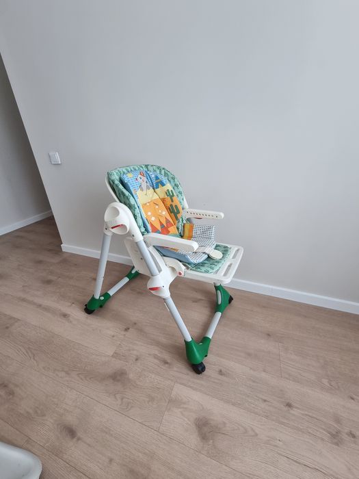 Детский столик для кормления