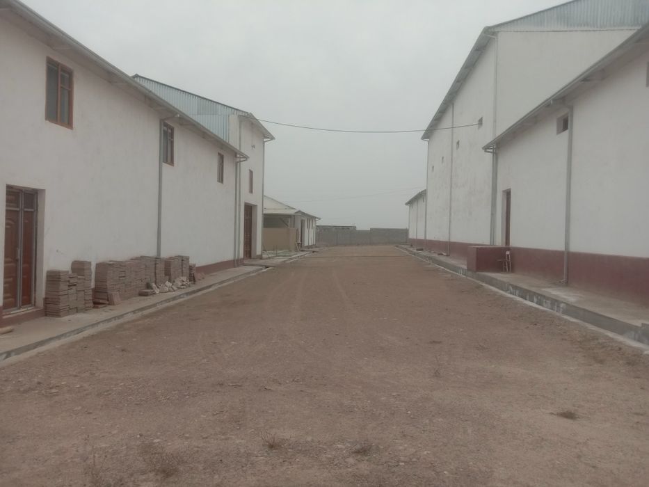 Наманган вилояти Чуст шахрида и/ч базаси аренда (1300 м², 80 сотих)