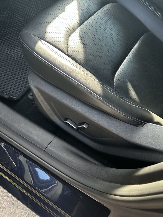 Geely Emgrand Flagship 2024