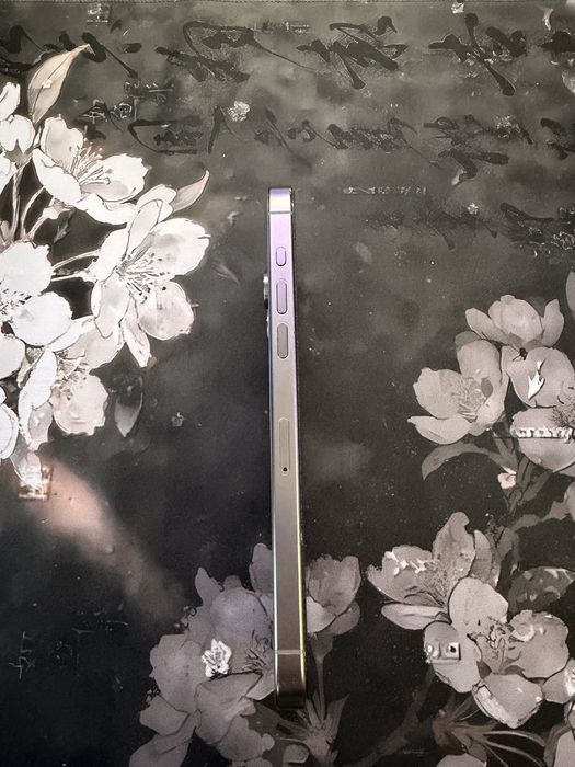 Iphone 15 pro max 85% акб 256gb в хорошем состоянии