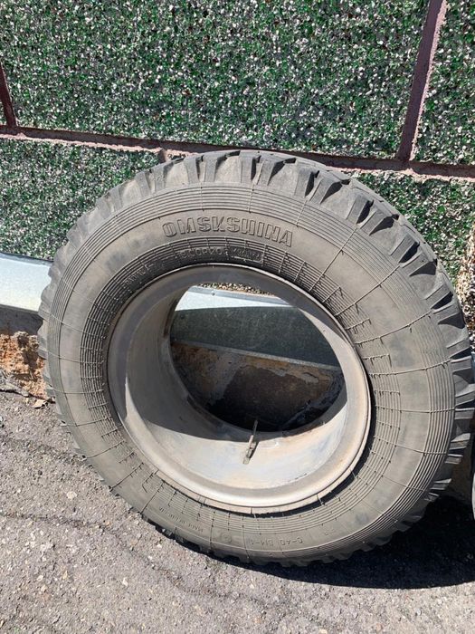 Продам 2 балона с дисками