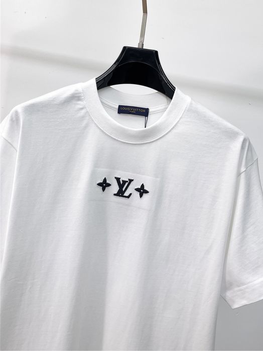 Tricou Louis Vuitton , calitate premium , pe comanda , nou , M