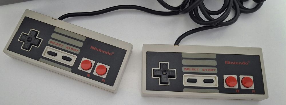 Vand NINTENDO Entertheiment Sistem