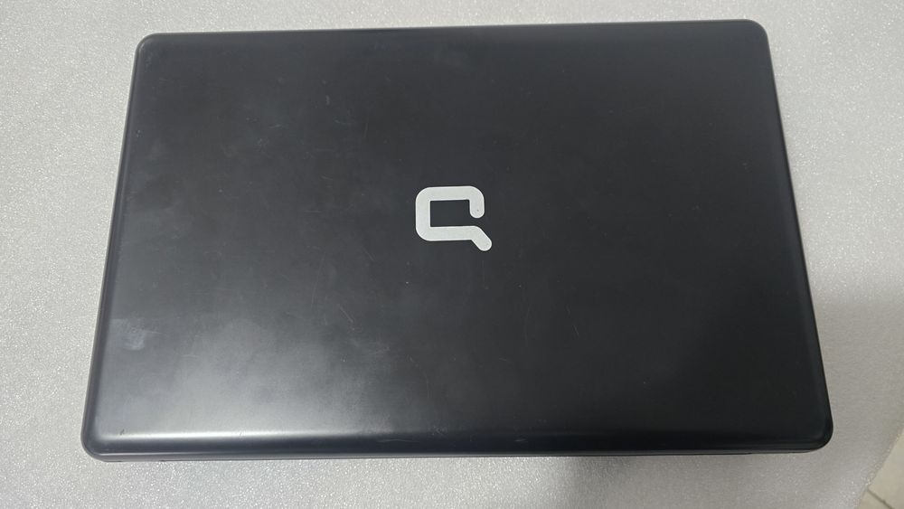 Noutbuk COMPAQ Presario CQ57