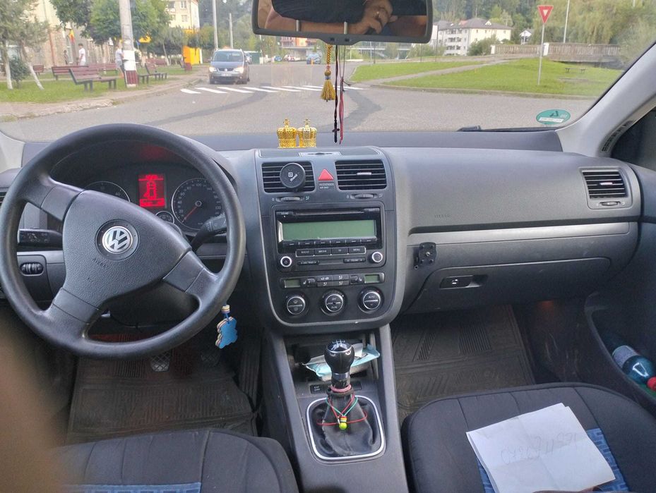 Volkswagen Golf 5 1.9 TDI – 2009 – 2.500 €