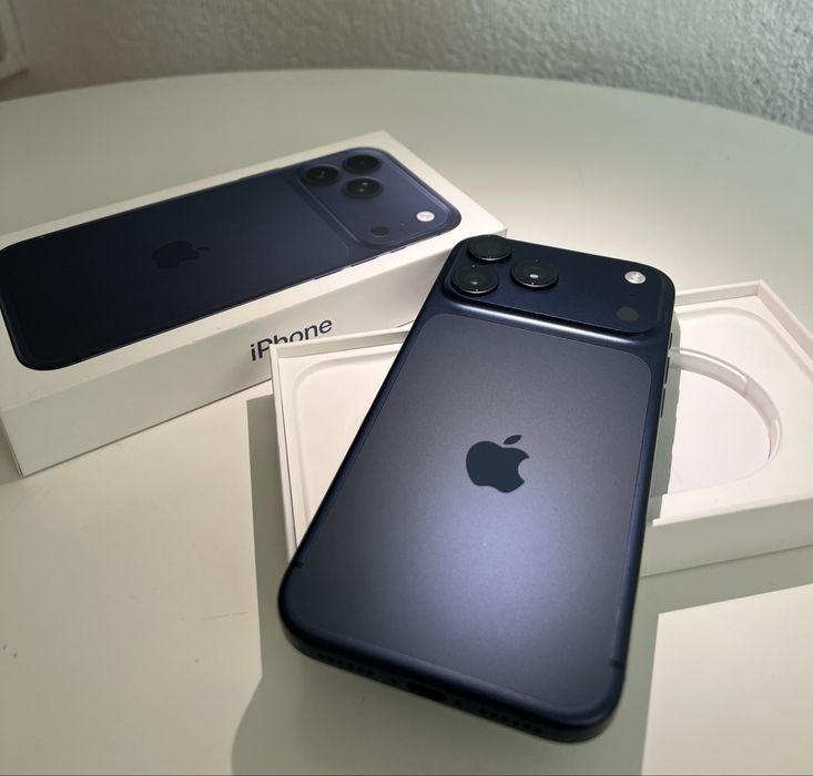 iPhone 17 Pro Max 256GB Deep Blue, 100% батерия, Гаранция