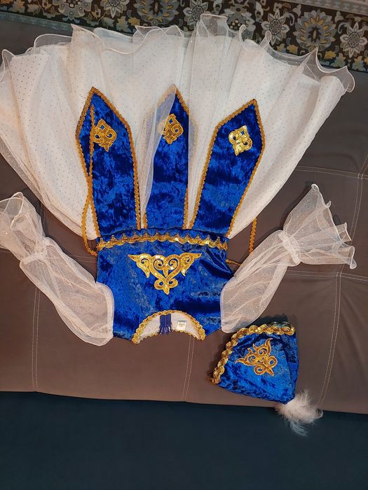 Продам детское национальное платье