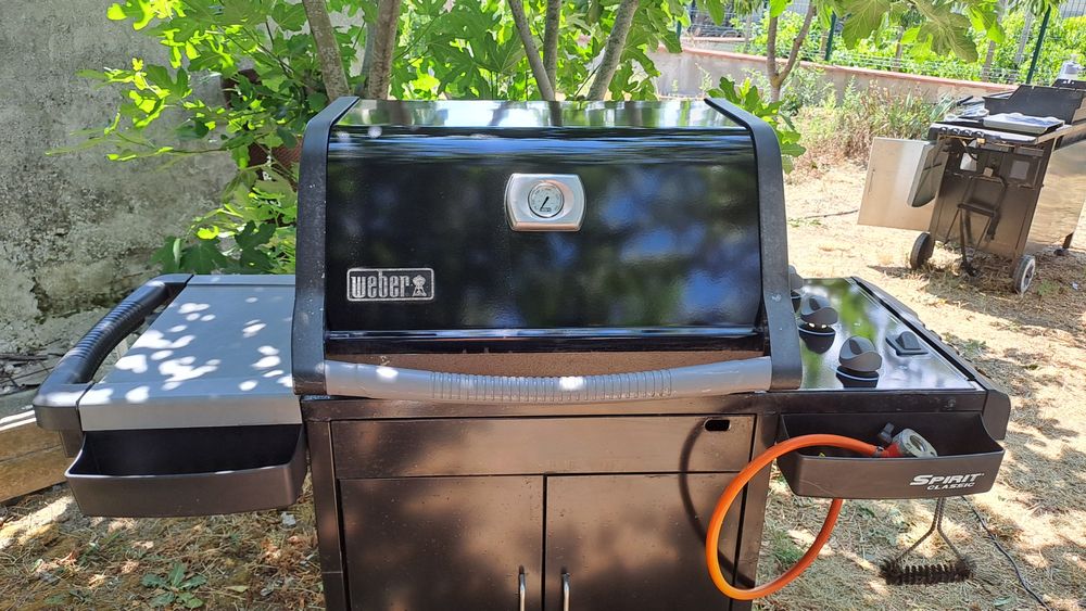 Барбекю на газ Weber spirit classic
