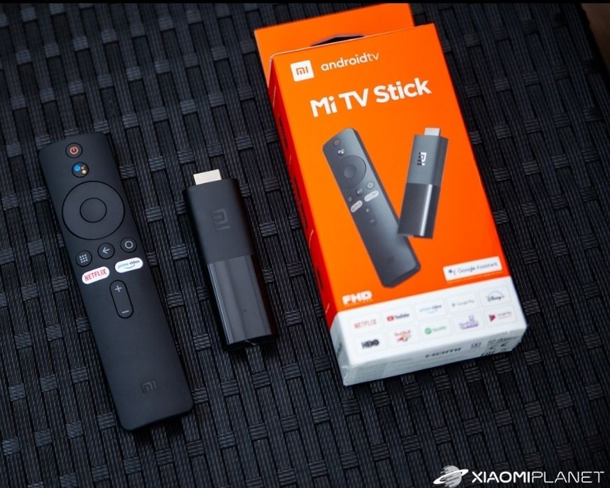 Mi TV Stick смарт приставка