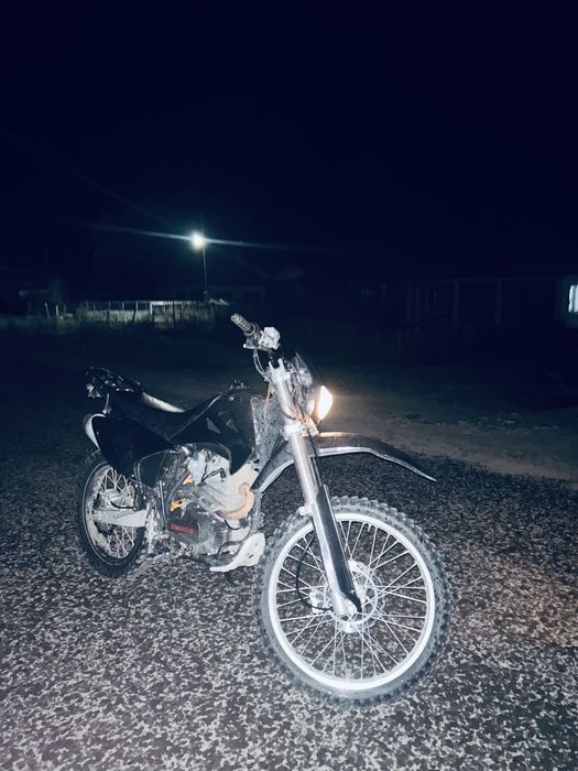 Эндуро 250 кубов
