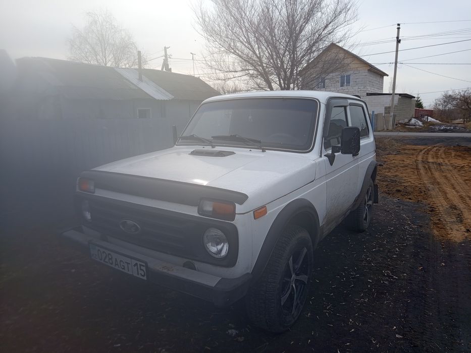 Продам автомобиль нива