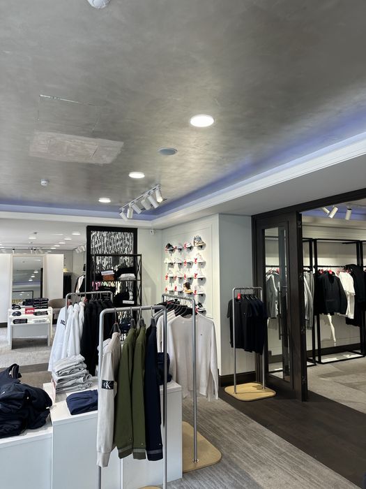 Продается готовый магазин одежды