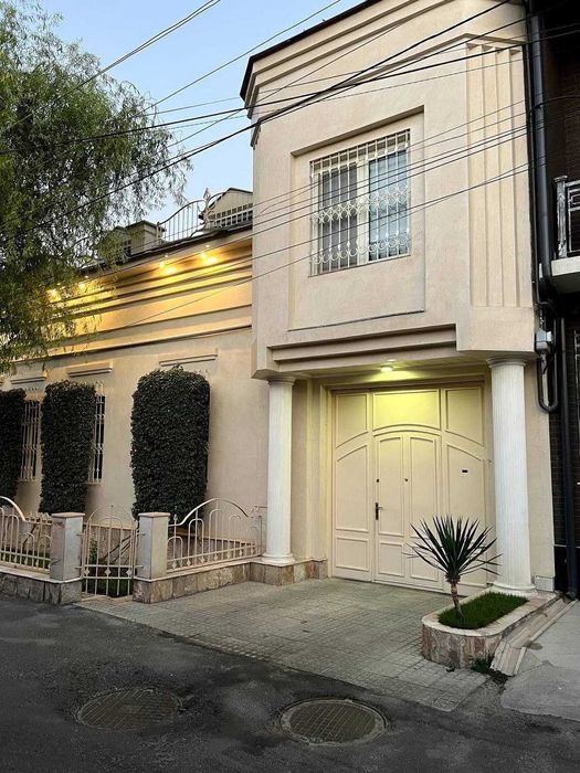 Sotiladi Участок 5 соток Фасад 16м 3 Уровня Яккасарай быв. Ивлева