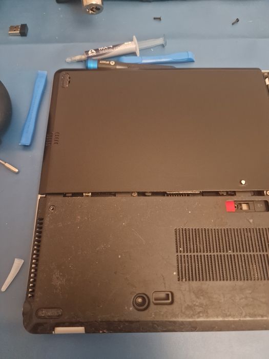 Reparații Smartphone/PC/Laptop