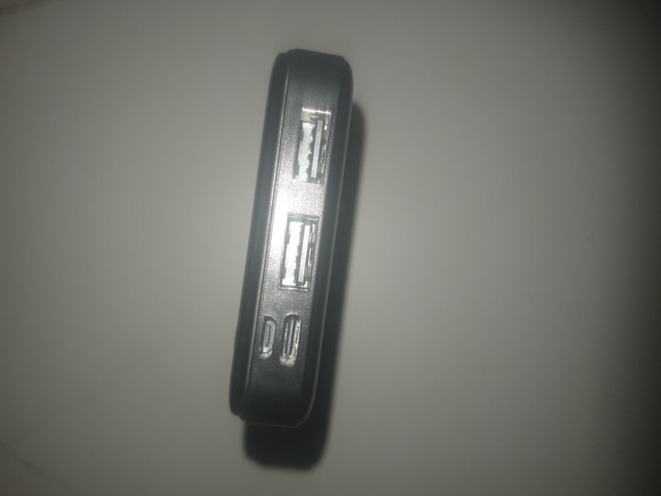 Повер банк продам