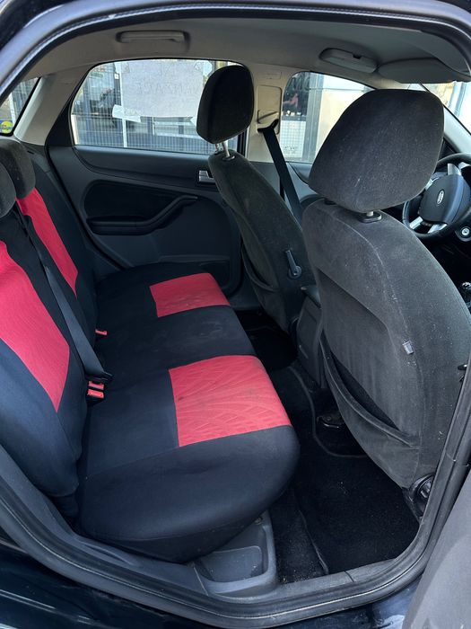 Castana Zilei - Ford Focus - 1.6 diesel - 109 Cp - 2007 - E4 - 229k Km - Pilot - Dublu Climatronic - Comenzi etc
