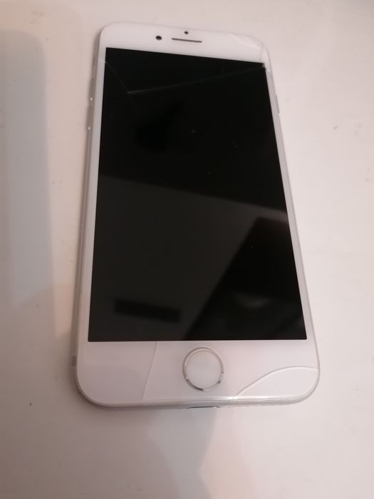 Iphone 7..functional