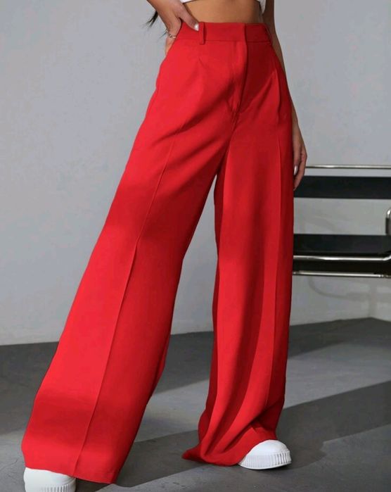 Нов панталон S размер