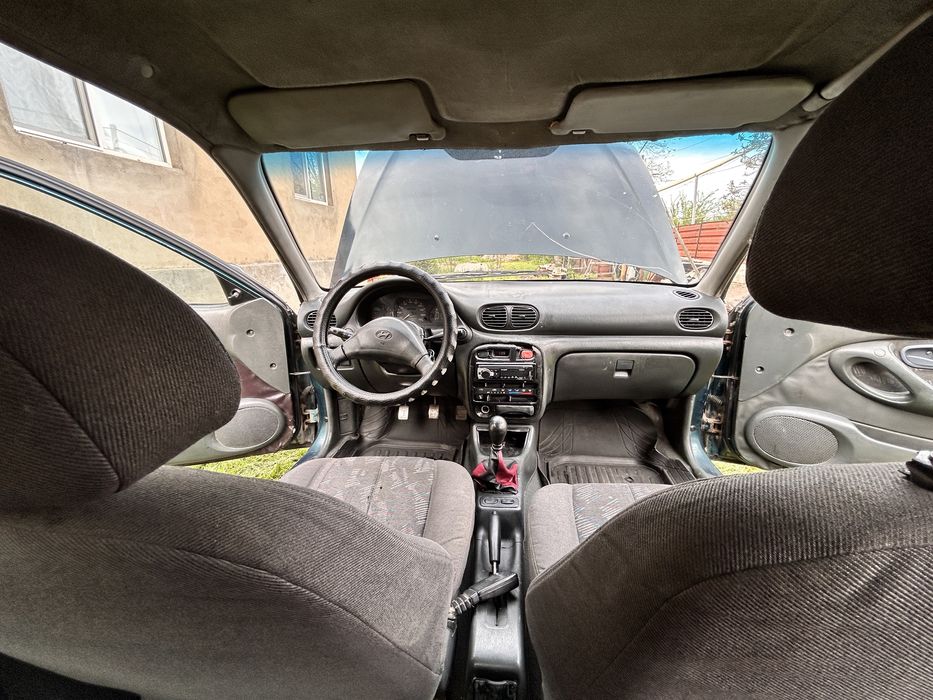 Hyundai Accent 1998 года