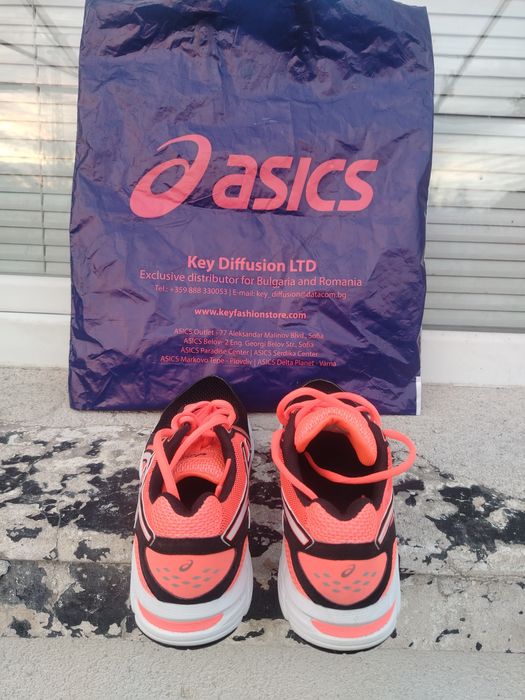 Продава asics gel impression8-37,5