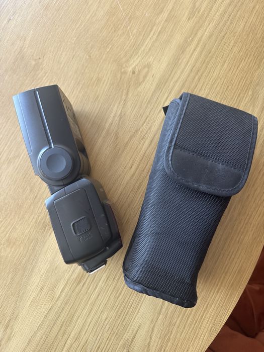 Bliț Blitz Flash Yongnuo YN 685 Canon