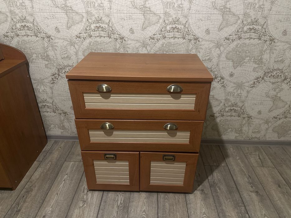 Комплект мебели для ребёнка