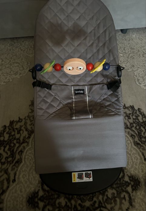 Продам шезлонг