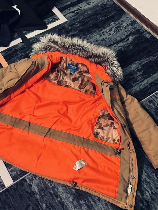 продам лепесток желтый