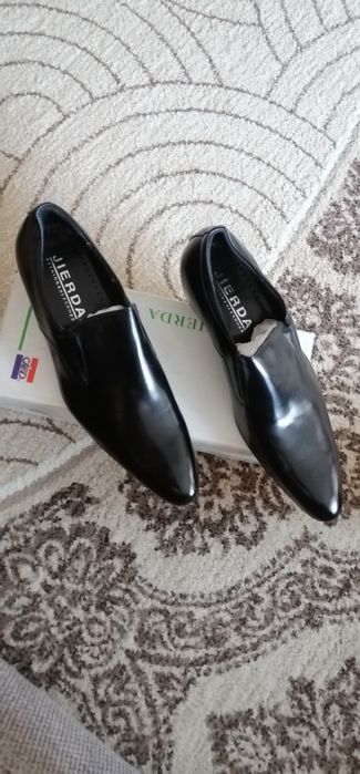 Мужские туфли коженные