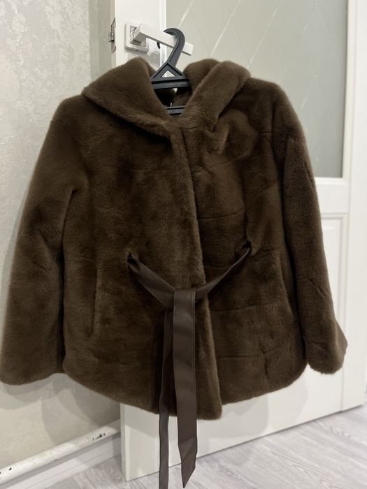 Продам шубу в идеальном состояний