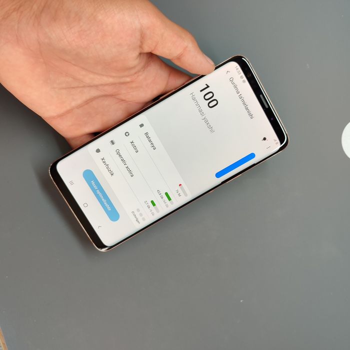 Samsung Galaxy S9+ srochni dastavka xizmati bor